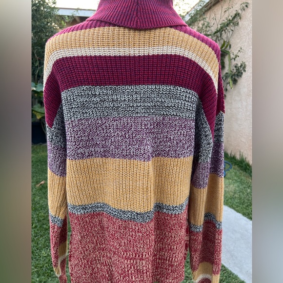 Urban outfitters Jodie Comer Free Guy Turtleneck Striped Sweater color block med - Picture 4 of 6